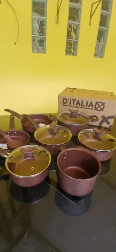 Jogo de panela antiaderente