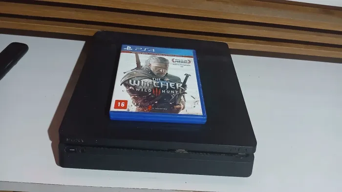 Ps4 slim 1tb