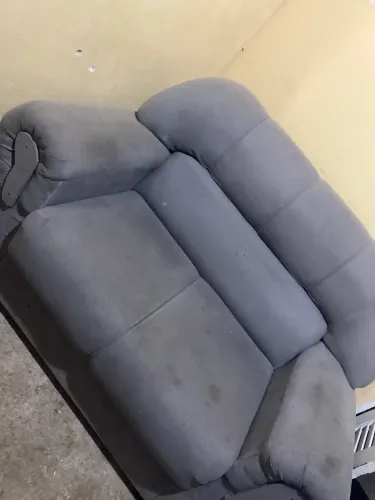 Sofá cinza extra