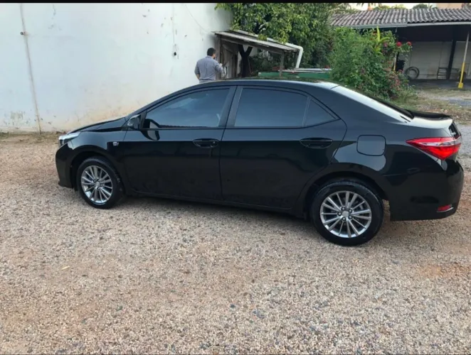 Toyota Corolla XEI 2.0 Flex 16V Aut. 2016