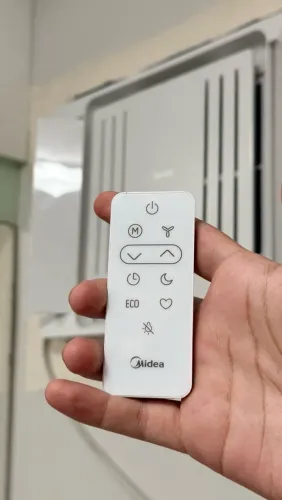 AR-CONDICIONADO MIDEA INVERTER - 7.500 BTUs