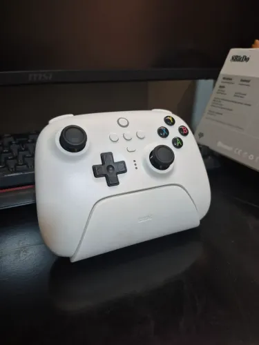 Controle 8bitdo ultimate com doc de carregamento