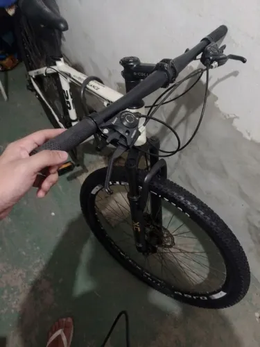 Bicicleta Colli Aro 29
