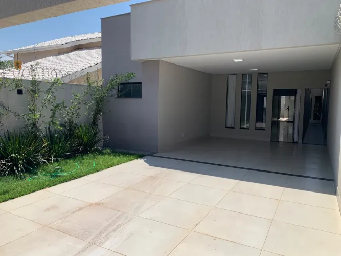 Casa 3/4 sendo 3 suítes, 210 m2, Jardim Atlântico
