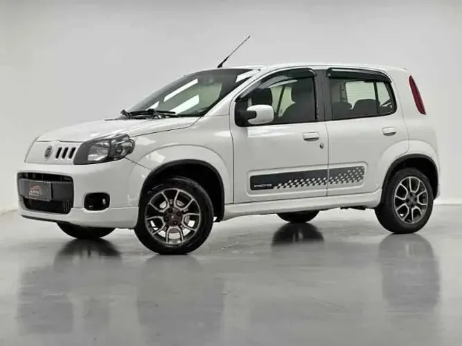Fiat Uno Sporting 1.4 EVO Fire Flex 8V 4P 2014