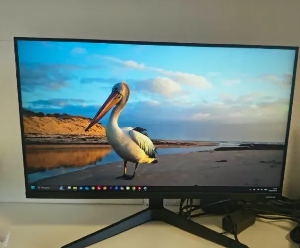 Monitor Gamer Samsung 27" FHD,75Hz, HDMI, VGA, Freesync,Preto, Série T350