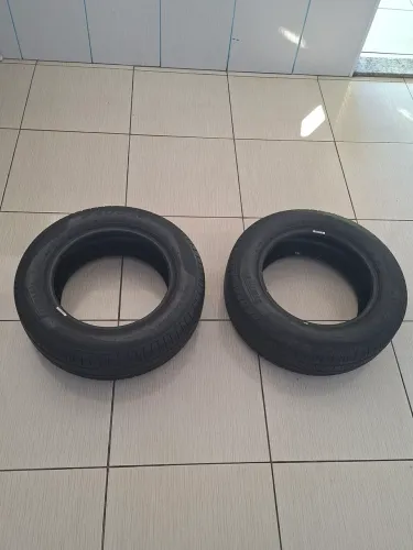 2 Pneus Pirelli Aro 14 P400 Evo (KS) 185/65R14 86T