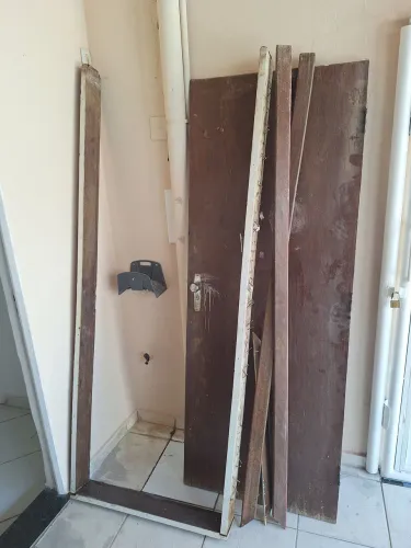 Porta e esquadrilha, janela