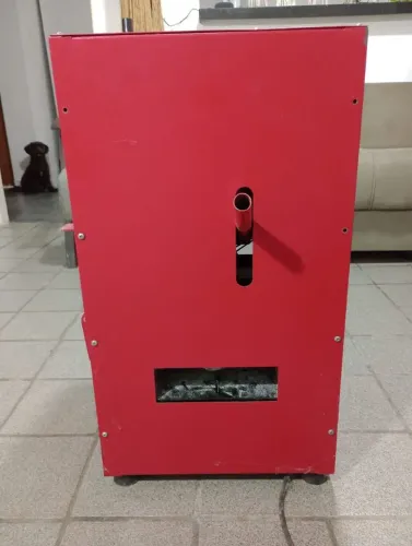 MÁQUINA DE FAZER CHINELOS