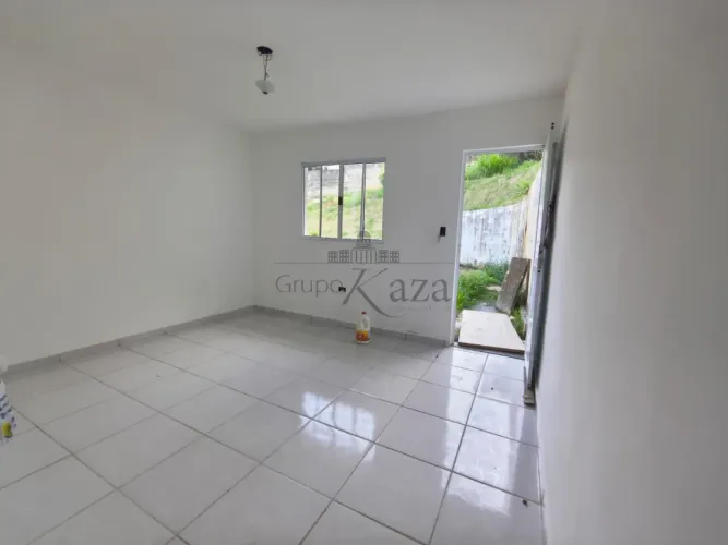 Oportunidade - Casa em Condomínio - Chácaras Pousada do Vale - Condomínio Residencial Marb