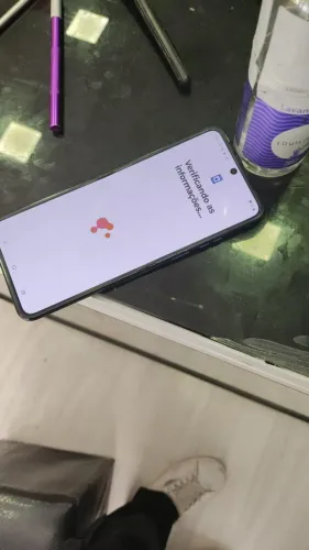 Moto Razr 60