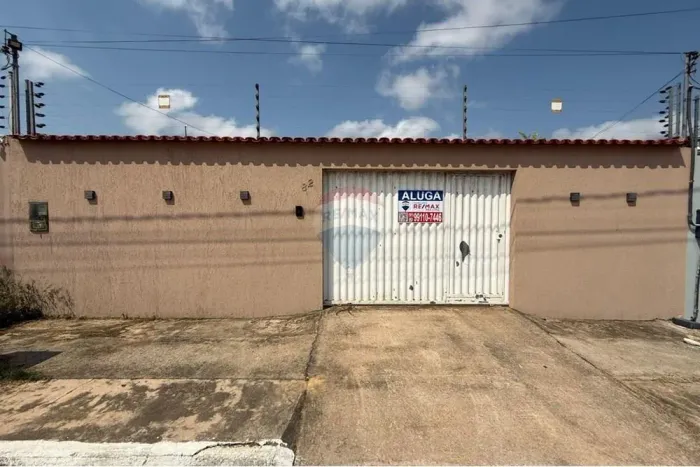 Aluguel: Casa Espaçosa e Confortável em Bairro de Excelência!