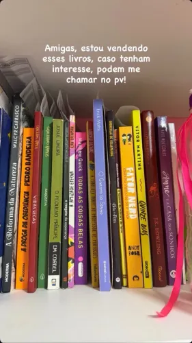 Vendo livros ( entre 25 e 40 reais)