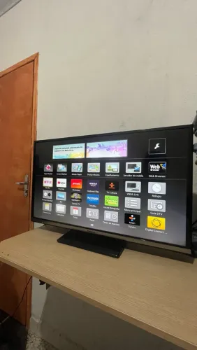 Smart TV 32 Panasonic Viera TC-32CS600B