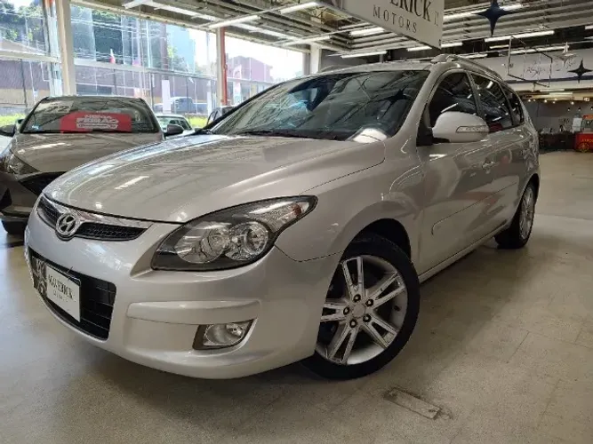 Hyundai I30CW 2.0 16V 145cv Mec. 5P 2012