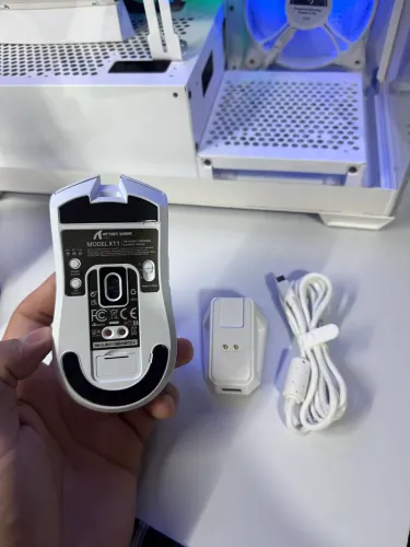 MOUSE ATTACK SHARK X11 COM DOCK DE CARREGAMENTO