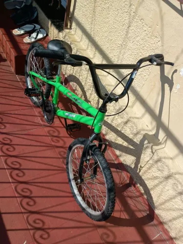 Bicicleta aro 20 seminova