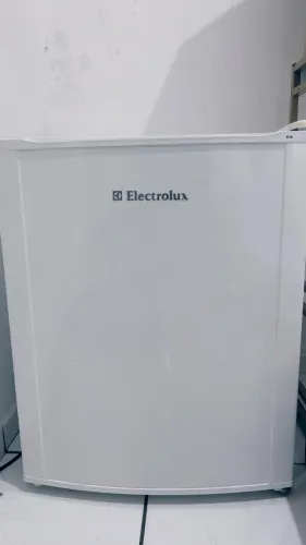Frigobar Eletrolux