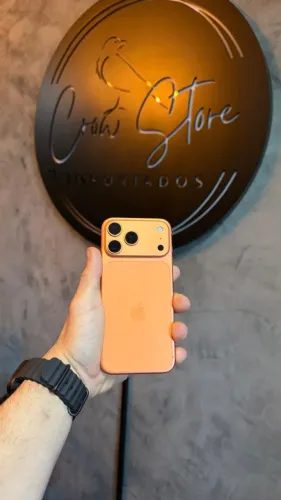 iPhone 17 Pro 256GB - 99% saúde de bateria (Garantia Apple)