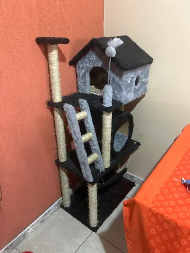 Casinha 3 andares para gato 