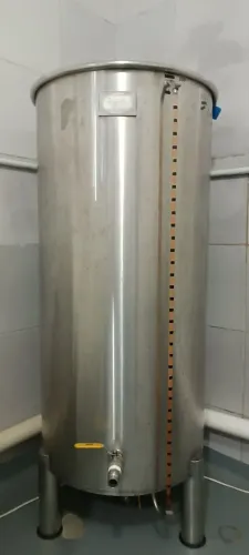 Fermentador cônico em inox 350L