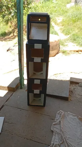 Vendo essas duas caixas para médio de 10 valor r$ 500 só duas caixas com rack