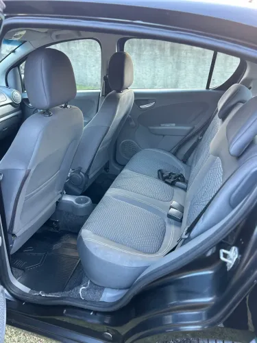 Fiat Palio Attractive 1.0 EVO Fire Flex 8V 5P 2015
