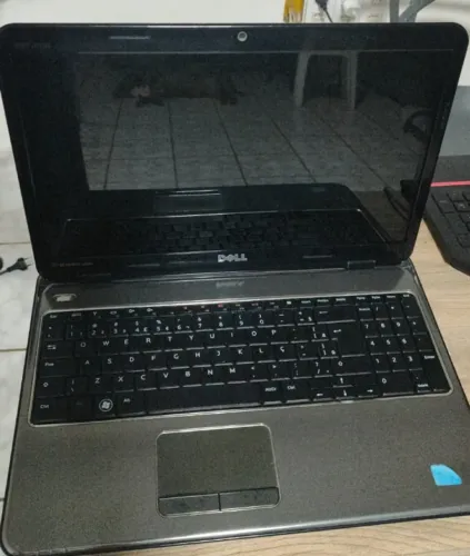 Notebook Dell N5010 com processador core i5 M480@2.57ghz, HD 1TB, 8GB de memória