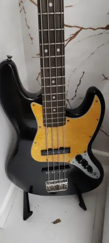Baixo SX jazz bass