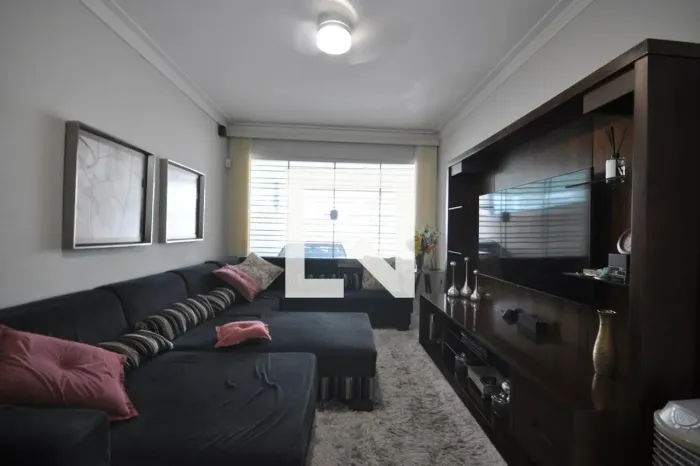Casa à Venda - Vila Mazzei, 3 Quartos, 200 m2