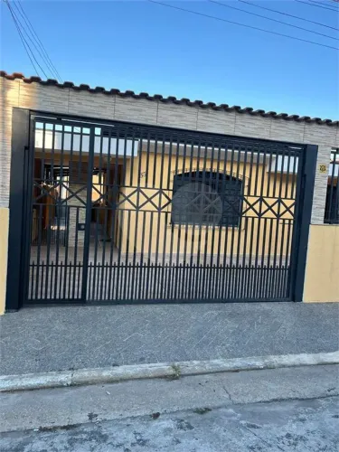 Casa à venda com 3 quartos, sendo 1 suíte, em Vila Sônia, São Paulo - SP