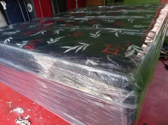 Cama box casal de espuma alta 12cm confortável,400 já com entrega grátis