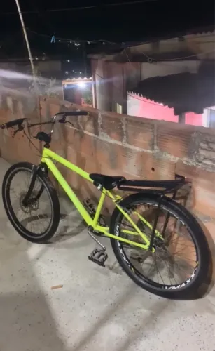 Vendo essa bike dependendo também faço catira 