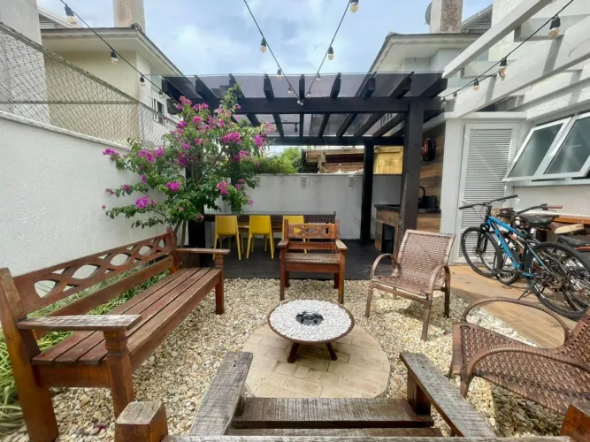 Sobrado à venda, 4 quartos, 1 suíte, 2 vagas, Condomínio Pacific Residence Club - Xangri-L