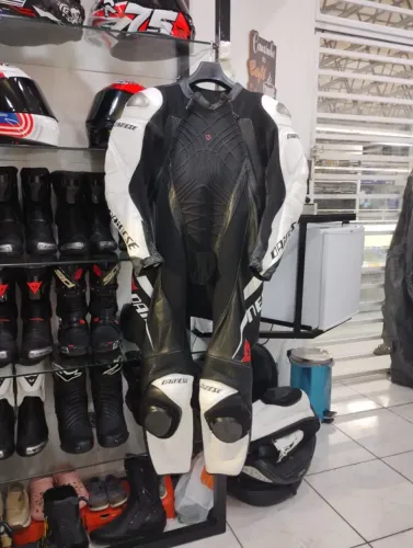 Macacão Dainese 50 evo