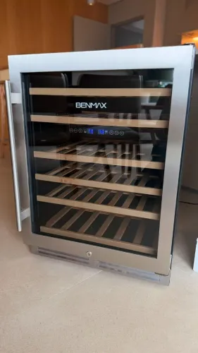 Adega Benmax BCA51 Dual Zone 51 Garrafas Inox - 150L