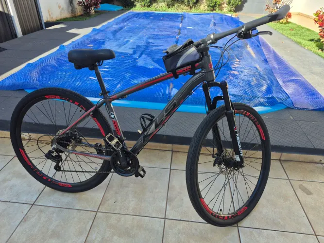 Vendo Bicleta KLS Aro 29 pouco uso.