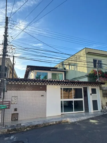 Casa Duplex de Alto Padrão em Campo Grande - 3 Qtos (1 Suíte c/ Closet) - 4 Vagas 