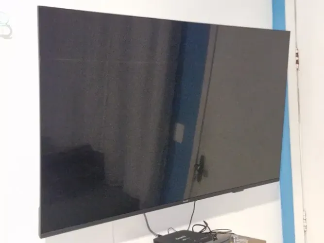 TV Phillips Ambilight 50" NOVA | Com nota fiscal