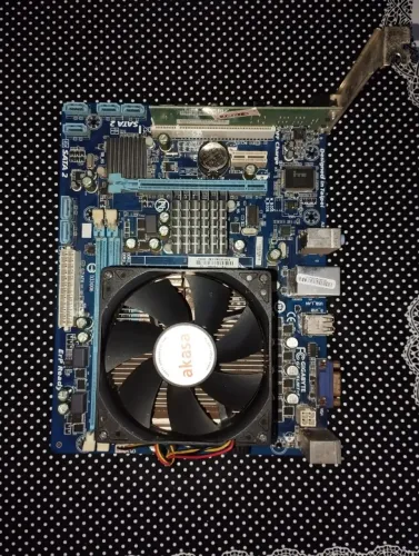 Kit Am3+ Gigabyte + Phenom X4 Quad Core + 4gb Ram Ddr3