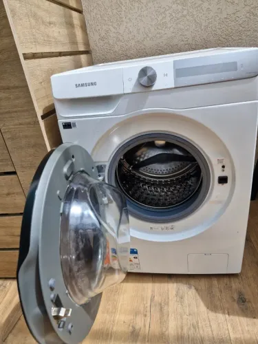 Lava e Seca Samsung WD13T Peças Variadas.