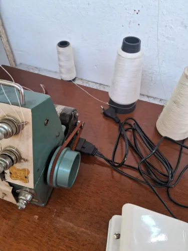 Maquina overloque
