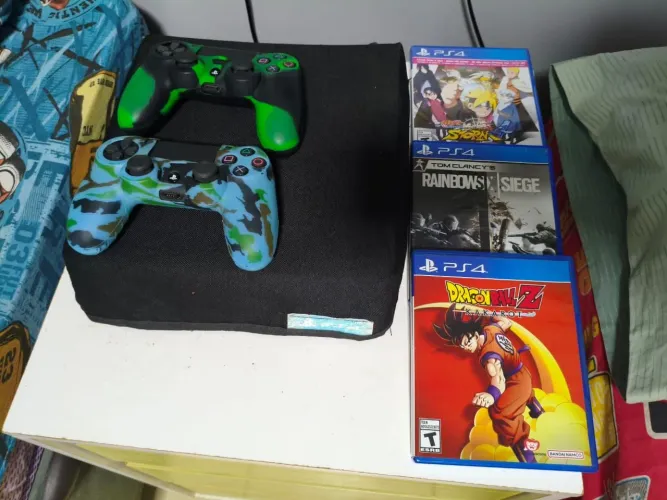 Playstation 4 slin