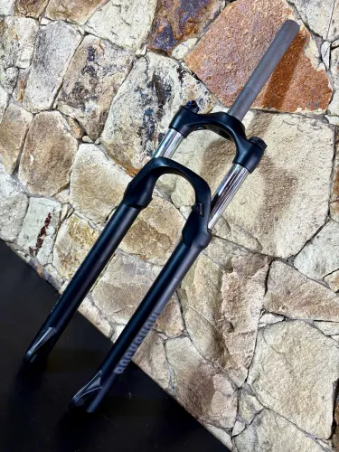 Suspensão RockShox Judy