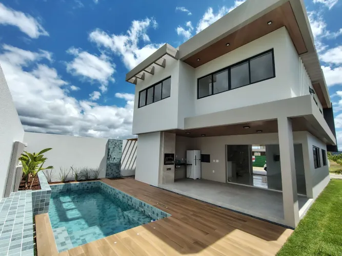 CASA com 1 Mês de Construída / Barra Nova