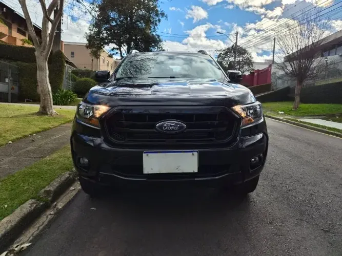 Ford Ranger Black 2.2 4X2 CD Diesel AUT 2023
