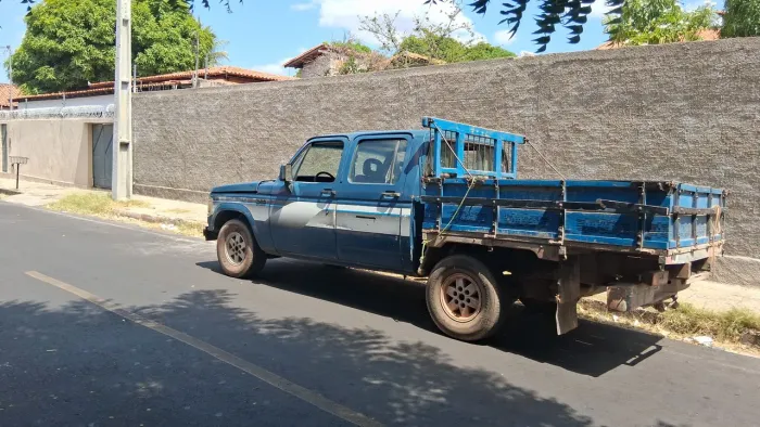 Chevrolet D-20 S / Luxe 3.9/4.0 Diesel 1992