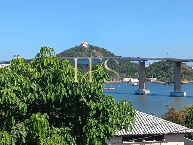 Casa à Venda em Ilha do Boi, Vitória - ES