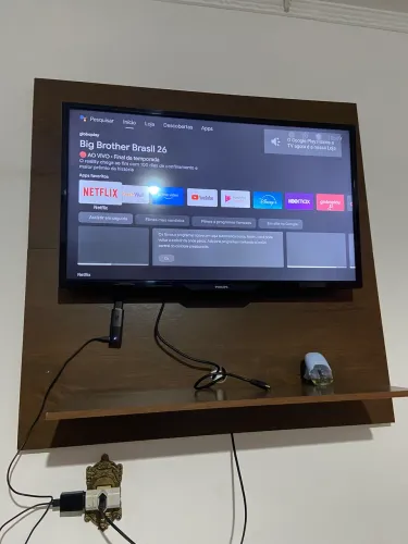 Vende-se televisão 