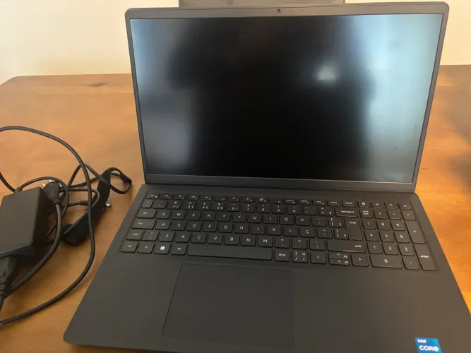 DELL INSPIRON 15 (3520)